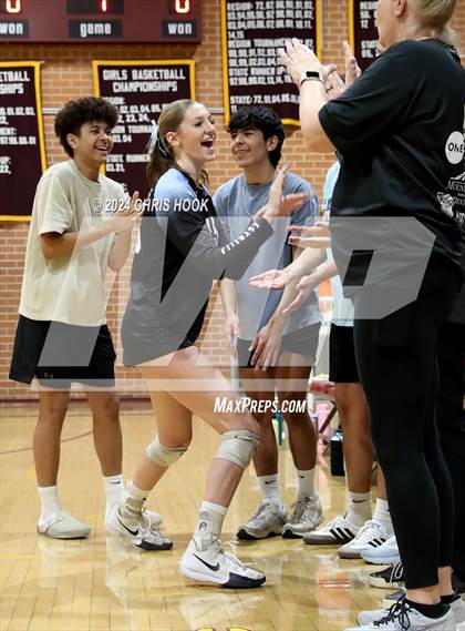 Thumbnail 1 in Estrella Foothills vs. Salpointe Catholic (AIA 4A Semifinal) photogallery.