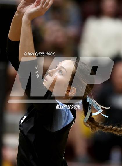 Thumbnail 1 in Estrella Foothills vs. Salpointe Catholic (AIA 4A Semifinal) photogallery.