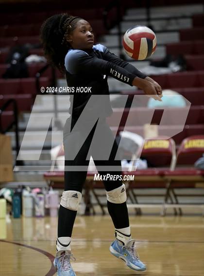 Thumbnail 1 in Estrella Foothills vs. Salpointe Catholic (AIA 4A Semifinal) photogallery.