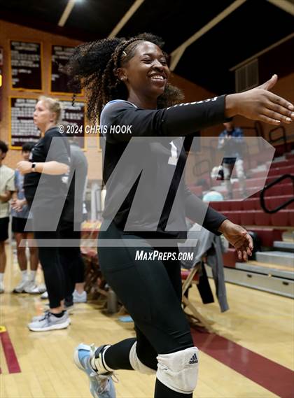 Thumbnail 1 in Estrella Foothills vs. Salpointe Catholic (AIA 4A Semifinal) photogallery.