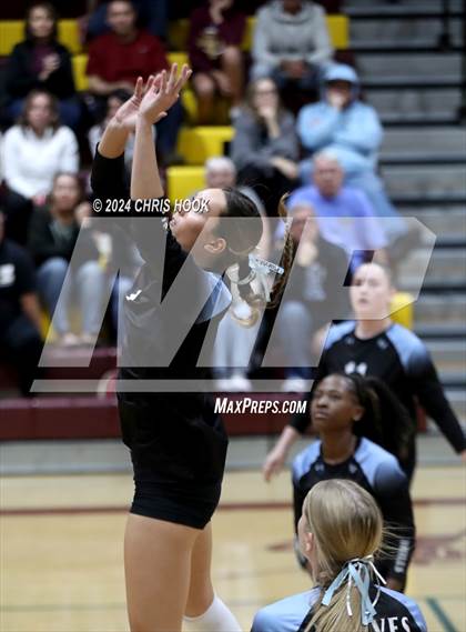 Thumbnail 2 in Estrella Foothills vs. Salpointe Catholic (AIA 4A Semifinal) photogallery.