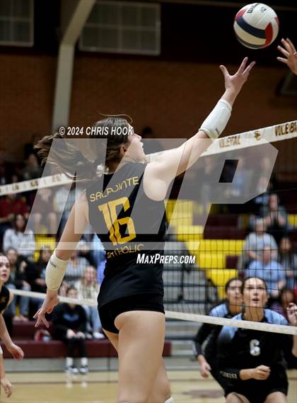 Thumbnail 3 in Estrella Foothills vs. Salpointe Catholic (AIA 4A Semifinal) photogallery.