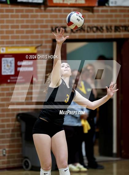 Thumbnail 2 in Estrella Foothills vs. Salpointe Catholic (AIA 4A Semifinal) photogallery.