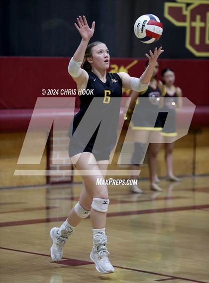 Thumbnail 2 in Estrella Foothills vs. Salpointe Catholic (AIA 4A Semifinal) photogallery.