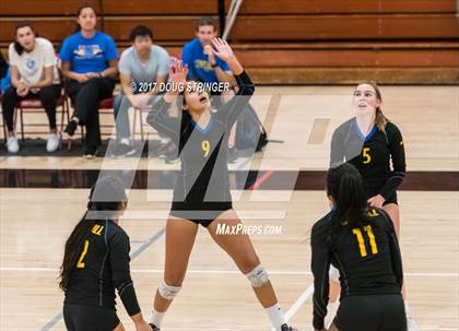 Thumbnail 1 in Foothill @ Monte Vista photogallery.