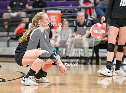 Thumbnail 3 in McGregor vs Groesbeck (UIL 3A Bi-District) photogallery.