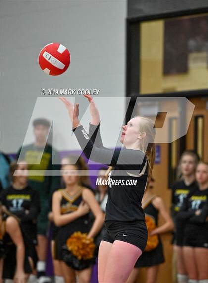 Thumbnail 3 in McGregor vs Groesbeck (UIL 3A Bi-District) photogallery.