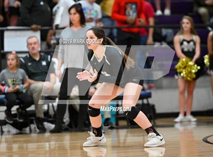 Thumbnail 3 in McGregor vs Groesbeck (UIL 3A Bi-District) photogallery.