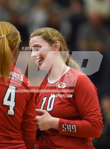 Thumbnail 3 in McGregor vs Groesbeck (UIL 3A Bi-District) photogallery.