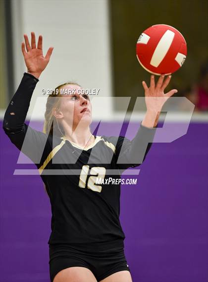 Thumbnail 3 in McGregor vs Groesbeck (UIL 3A Bi-District) photogallery.