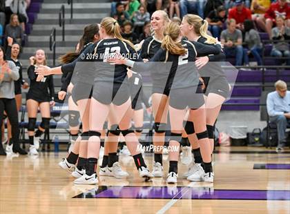 Thumbnail 3 in McGregor vs Groesbeck (UIL 3A Bi-District) photogallery.