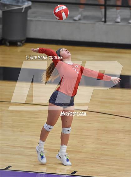 Thumbnail 3 in McGregor vs Groesbeck (UIL 3A Bi-District) photogallery.
