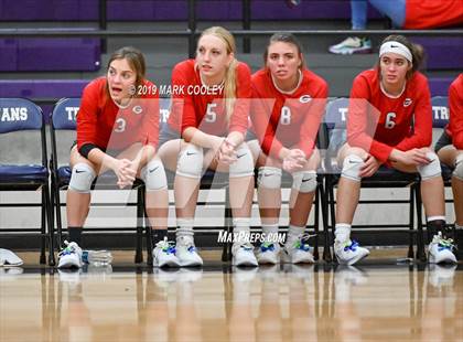 Thumbnail 3 in McGregor vs Groesbeck (UIL 3A Bi-District) photogallery.