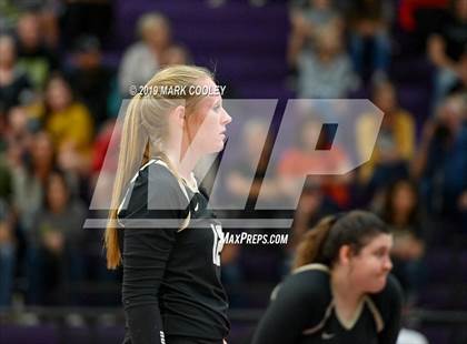 Thumbnail 3 in McGregor vs Groesbeck (UIL 3A Bi-District) photogallery.