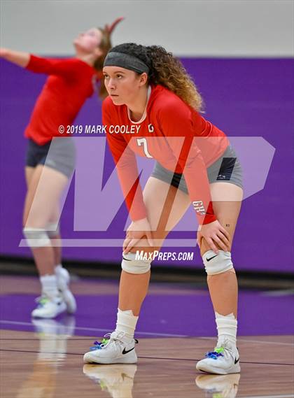 Thumbnail 1 in McGregor vs Groesbeck (UIL 3A Bi-District) photogallery.