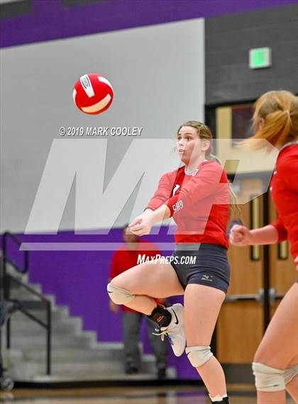 Thumbnail 1 in McGregor vs Groesbeck (UIL 3A Bi-District) photogallery.