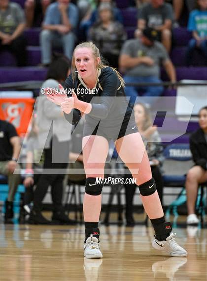 Thumbnail 3 in McGregor vs Groesbeck (UIL 3A Bi-District) photogallery.