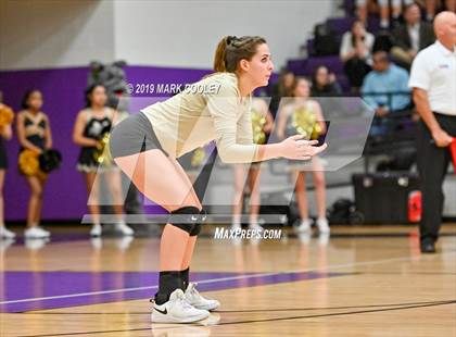 Thumbnail 2 in McGregor vs Groesbeck (UIL 3A Bi-District) photogallery.