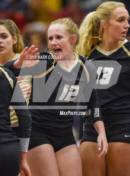 Thumbnail 3 in McGregor vs Groesbeck (UIL 3A Bi-District) photogallery.