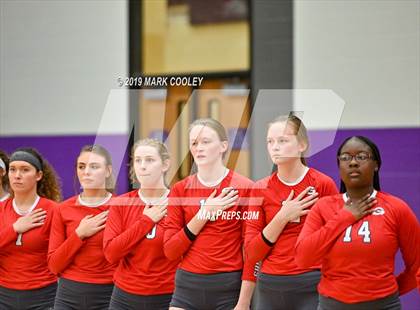 Thumbnail 1 in McGregor vs Groesbeck (UIL 3A Bi-District) photogallery.