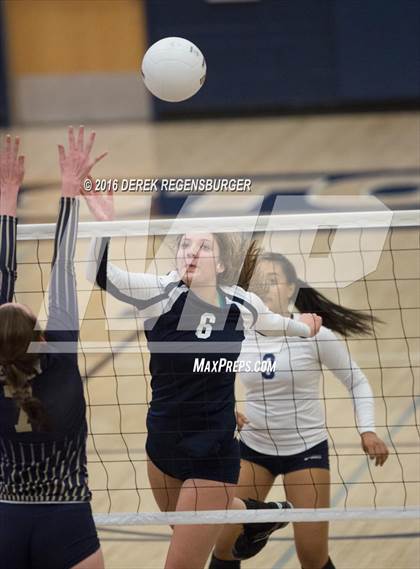 Thumbnail 2 in Ralston Valley vs Legacy (CHSAA 5A Playoff) photogallery.