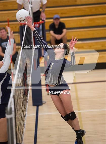 Thumbnail 3 in Ralston Valley vs Legacy (CHSAA 5A Playoff) photogallery.