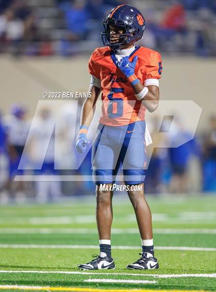 Thumbnail 1 in Brunswick vs Mundy's Mill (GHSA 6A Round 1) photogallery.
