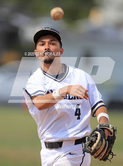 Thumbnail 3 in Los Angeles CES vs Franklin (CIF LACS D1 Round 1 Playoff) photogallery.