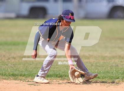 Thumbnail 1 in Los Angeles CES vs Franklin (CIF LACS D1 Round 1 Playoff) photogallery.
