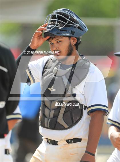 Thumbnail 2 in Los Angeles CES vs Franklin (CIF LACS D1 Round 1 Playoff) photogallery.