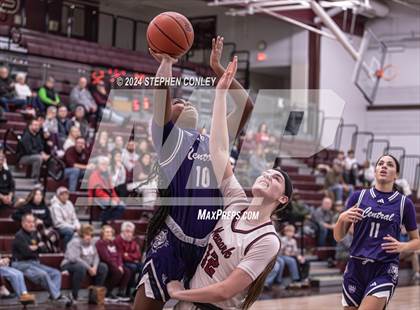 Thumbnail 3 in Pickerington Central @ Newark photogallery.