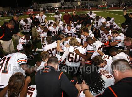 Thumbnail 3 in Lakeland vs. De La Salle  photogallery.