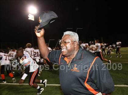 Thumbnail 1 in Lakeland vs. De La Salle  photogallery.