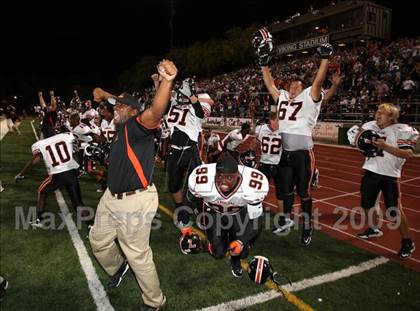 Thumbnail 2 in Lakeland vs. De La Salle  photogallery.