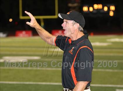 Thumbnail 3 in Lakeland vs. De La Salle  photogallery.