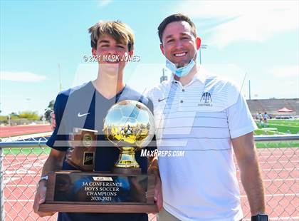 Thumbnail 1 in Phoenix Country Day vs. American Leadership Academy - Gilbert North (AIA 3A Final - Awards) photogallery.