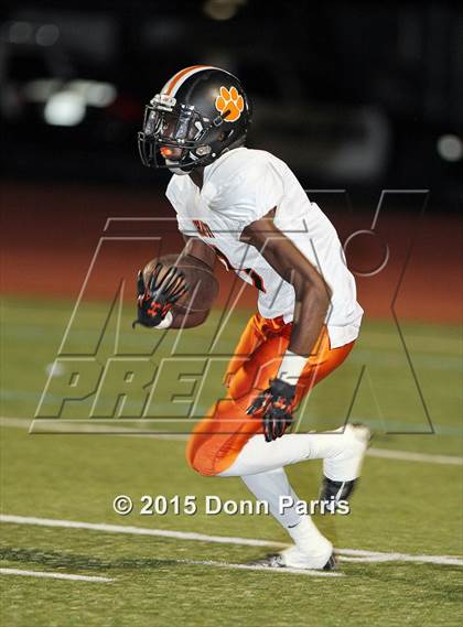 Thumbnail 3 in Chaffey @ Ontario (Cat Bowl) photogallery.