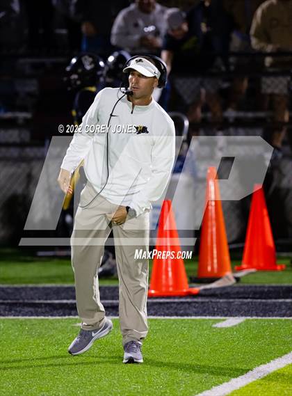 Thumbnail 3 in Carrollton vs Colquitt County (GHSA 7A Semifinal) photogallery.