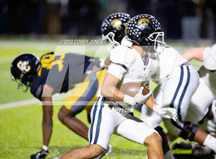 Thumbnail 2 in Carrollton vs Colquitt County (GHSA 7A Semifinal) photogallery.