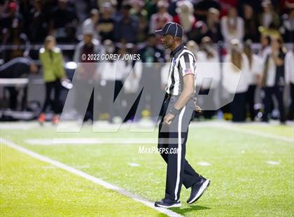 Thumbnail 1 in Carrollton vs Colquitt County (GHSA 7A Semifinal) photogallery.