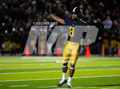 Thumbnail 1 in Carrollton vs Colquitt County (GHSA 7A Semifinal) photogallery.