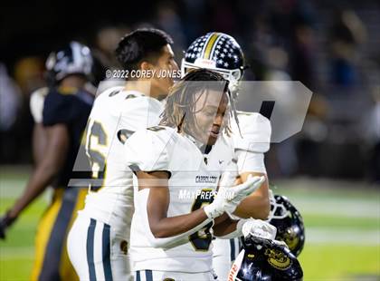 Thumbnail 3 in Carrollton vs Colquitt County (GHSA 7A Semifinal) photogallery.