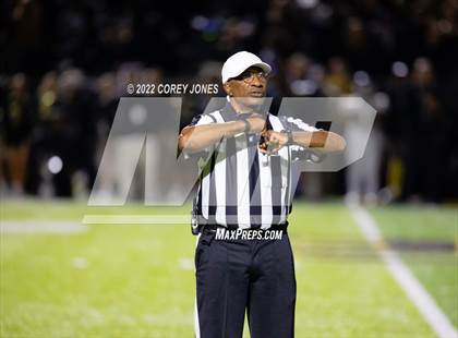 Thumbnail 1 in Carrollton vs Colquitt County (GHSA 7A Semifinal) photogallery.