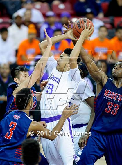 Thumbnail 2 in Modesto Christian vs. Sacramento (CIF SJS D2 Final) photogallery.
