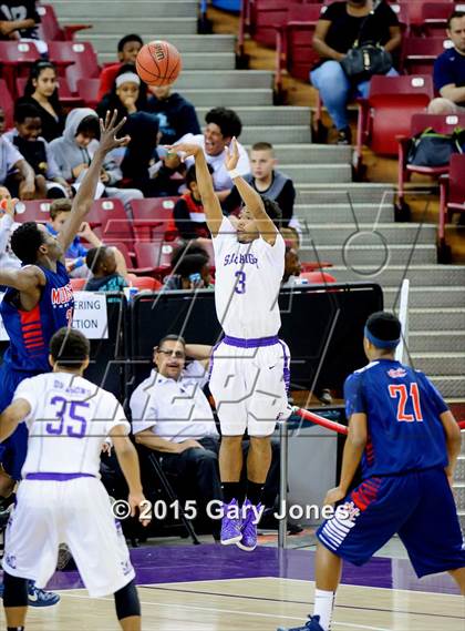 Thumbnail 2 in Modesto Christian vs. Sacramento (CIF SJS D2 Final) photogallery.