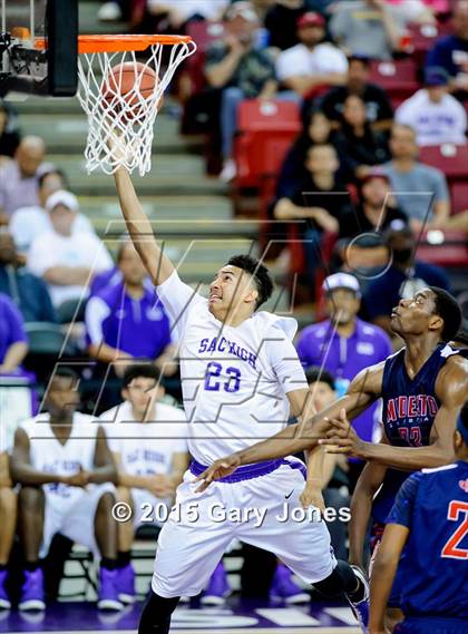 Thumbnail 1 in Modesto Christian vs. Sacramento (CIF SJS D2 Final) photogallery.