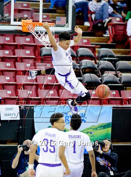 Thumbnail 1 in Modesto Christian vs. Sacramento (CIF SJS D2 Final) photogallery.
