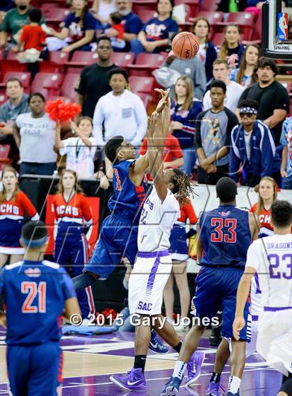 Thumbnail 2 in Modesto Christian vs. Sacramento (CIF SJS D2 Final) photogallery.