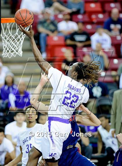 Thumbnail 1 in Modesto Christian vs. Sacramento (CIF SJS D2 Final) photogallery.