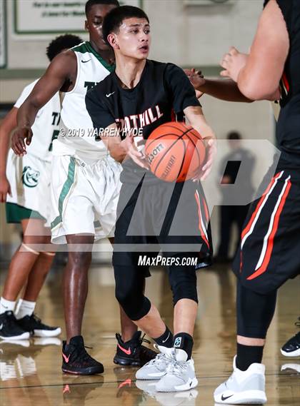 Thumbnail 1 in Foothill @ Monterey Trail photogallery.